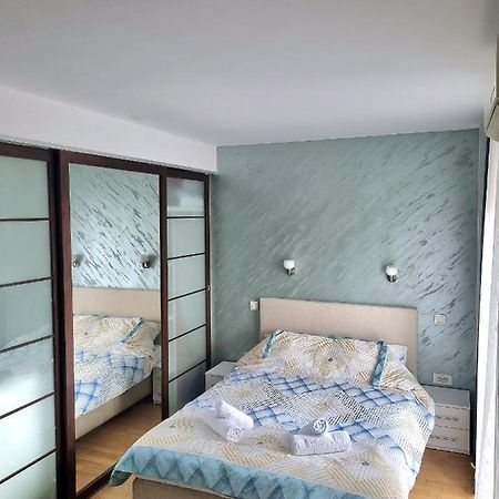 Dixy 2 Lägenhet Belgrad Exteriör bild