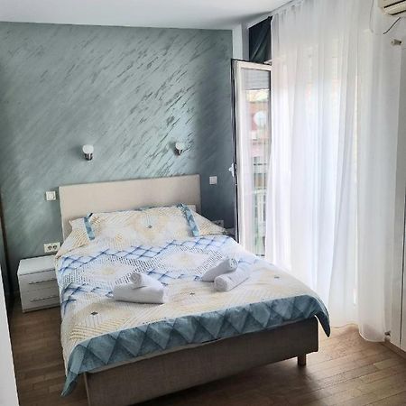 Dixy 2 Lägenhet Belgrad Exteriör bild